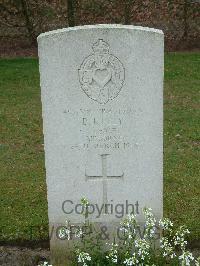 Reichswald Forest War Cemetery - Kelly, Bernard