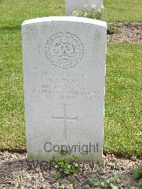 Reichswald Forest War Cemetery - Kenny, The Rev. James William