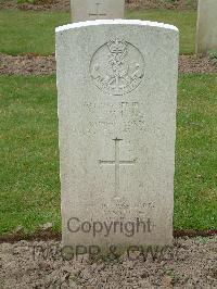 Reichswald Forest War Cemetery - King, John Leslie William