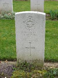 Reichswald Forest War Cemetery - Kitchen, Richard