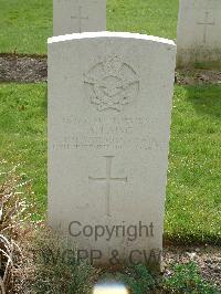 Reichswald Forest War Cemetery - Laing, Ainsworth