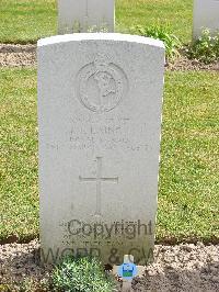 Reichswald Forest War Cemetery - Laing, Thomas