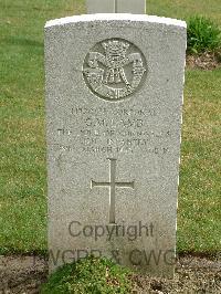 Reichswald Forest War Cemetery - Lamb, George Manners