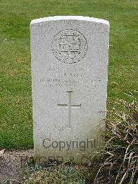 Reichswald Forest War Cemetery - Lamb, Robert