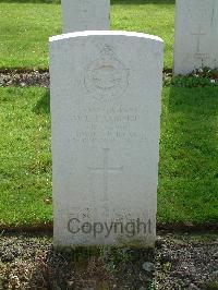 Reichswald Forest War Cemetery - Lambert, William Lewis