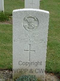 Reichswald Forest War Cemetery - Law, Arthur