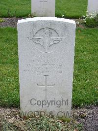 Reichswald Forest War Cemetery - Leake, Charles William