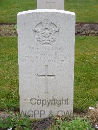 Reichswald Forest War Cemetery - Leek, William Douglas