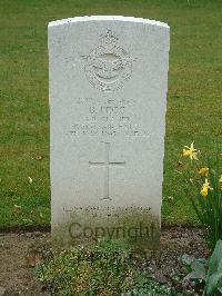 Reichswald Forest War Cemetery - Legg, Brian