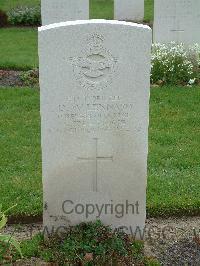 Reichswald Forest War Cemetery - Lennard, Douglas William