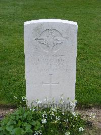 Reichswald Forest War Cemetery - Lennard, Lawrence