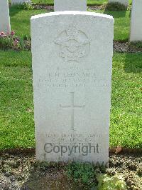 Reichswald Forest War Cemetery - Leonard, Raymond Haines