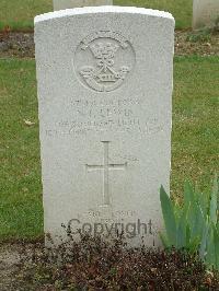 Reichswald Forest War Cemetery - Lewin, Norman Thomas