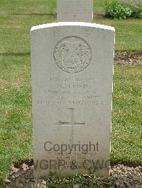 Reichswald Forest War Cemetery - Lewis, John Clish