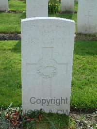 Reichswald Forest War Cemetery - Lewis, Keith