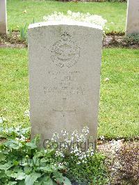 Reichswald Forest War Cemetery - Lisle, Ronald