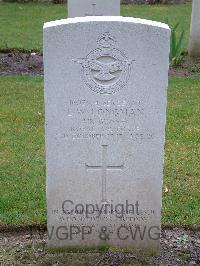 Reichswald Forest War Cemetery - Longman, Leslie Wilfred