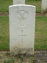 Reichswald Forest War Cemetery - Longshaw, Percy