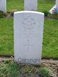 Reichswald Forest War Cemetery - Loughnan, Justin Francis