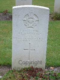 Reichswald Forest War Cemetery - MacIntyre, John Scott