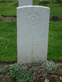 Reichswald Forest War Cemetery - MacKay, George Ian