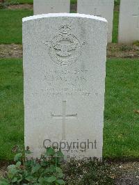 Reichswald Forest War Cemetery - MacNair, Andrew