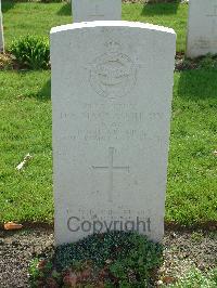 Reichswald Forest War Cemetery - MacNaughton, Douglas Henry