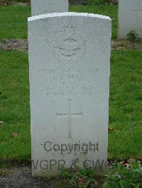 Reichswald Forest War Cemetery - Main, Richard Kenneth