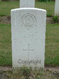 Reichswald Forest War Cemetery - Malley, Leslie