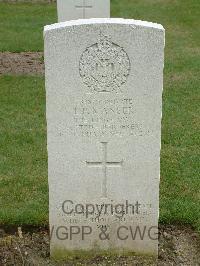 Reichswald Forest War Cemetery - Mancer, Leonard Frederick