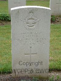 Reichswald Forest War Cemetery - Martin, Lionel