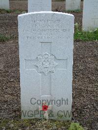 Reichswald Forest War Cemetery - Masters, Raymond Nelson