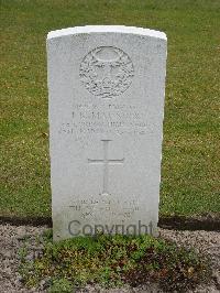 Reichswald Forest War Cemetery - Maunder, Leslie Kenneth