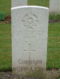 Reichswald Forest War Cemetery - McArthur, Leo Neil