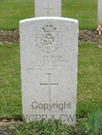 Reichswald Forest War Cemetery - McCallum, George Ferguson