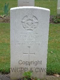 Reichswald Forest War Cemetery - McCleary, George Frederick