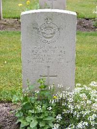 Reichswald Forest War Cemetery - McClure, Robert Milligan