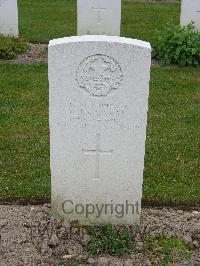 Reichswald Forest War Cemetery - McGahan, Michael