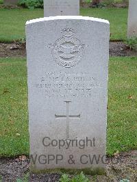 Reichswald Forest War Cemetery - McLaughlin, Andrew