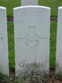 Reichswald Forest War Cemetery - McWilliam, Allan