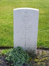 Reichswald Forest War Cemetery - Mildon, Thomas Ralph