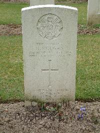 Reichswald Forest War Cemetery - Milligan, Robert