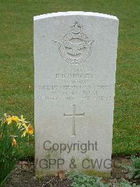 Reichswald Forest War Cemetery - Moody, Donald Beverley