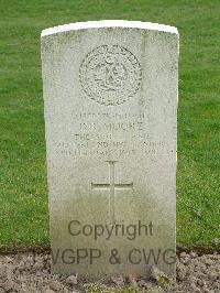 Reichswald Forest War Cemetery - Moore, Dennis Raymond