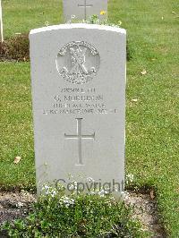 Reichswald Forest War Cemetery - Morrison, George