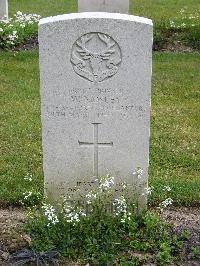 Reichswald Forest War Cemetery - Mosley, William