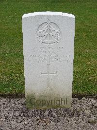 Reichswald Forest War Cemetery - Mulvey, Thomas