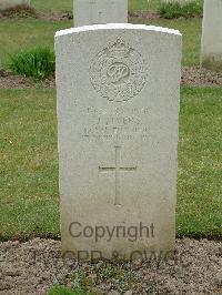 Reichswald Forest War Cemetery - Myers, James