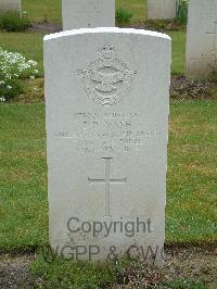 Reichswald Forest War Cemetery - Nash, Donald Percy