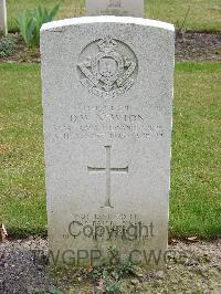 Reichswald Forest War Cemetery - Newton, Dennis William